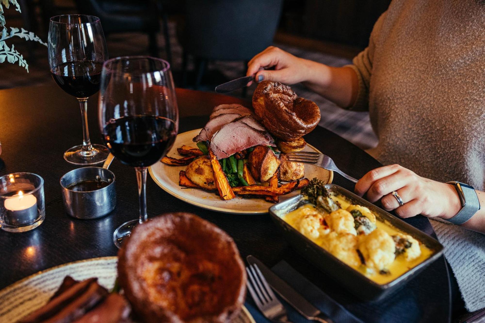 The Duke Of Edinburgh Hotel & Bar Barrow-in-Furness Eksteriør billede